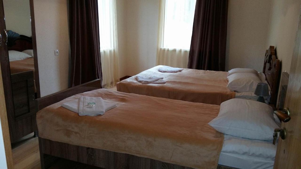 Guesthouse Guram Baba Μέστια Εξωτερικό φωτογραφία