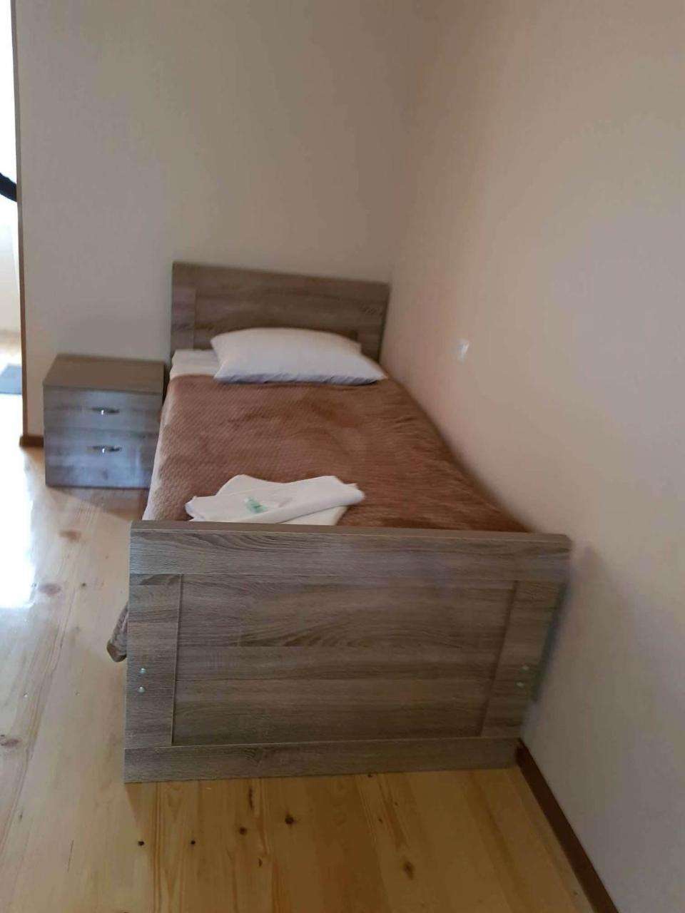 Guesthouse Guram Baba Μέστια Εξωτερικό φωτογραφία