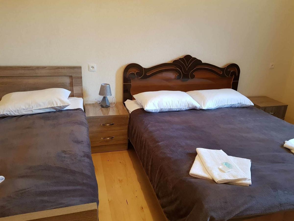 Guesthouse Guram Baba Μέστια Εξωτερικό φωτογραφία