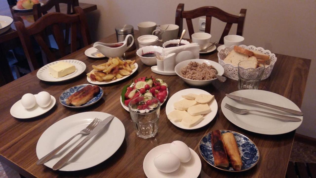 Guesthouse Guram Baba Μέστια Εξωτερικό φωτογραφία